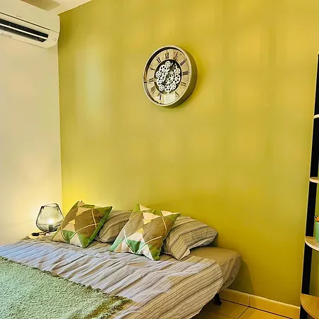 Stud'Istres - Centre-Ville, Parking, Renove, Clim, Wifi, 2 Personnes Extérieur photo